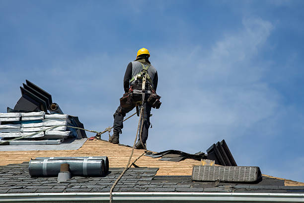 Professional Roofing technician working in Thorndale, PA